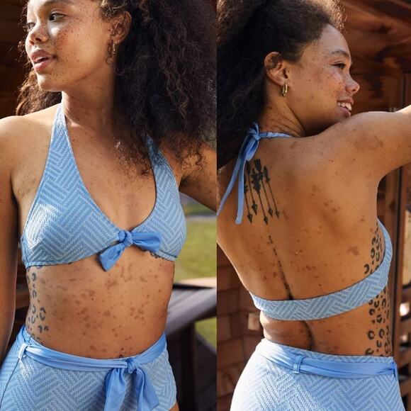 NWT Aerie Jacquard Halter Bikini Top with Bow Lion Blue Swim Beach Surf Size L - Picture 1 of 5